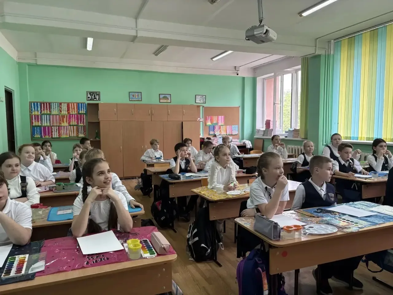 🎨 Мастер-класс «Буквица»: погружение в славянскую письменность!  В преддверии Дня славянской письмен