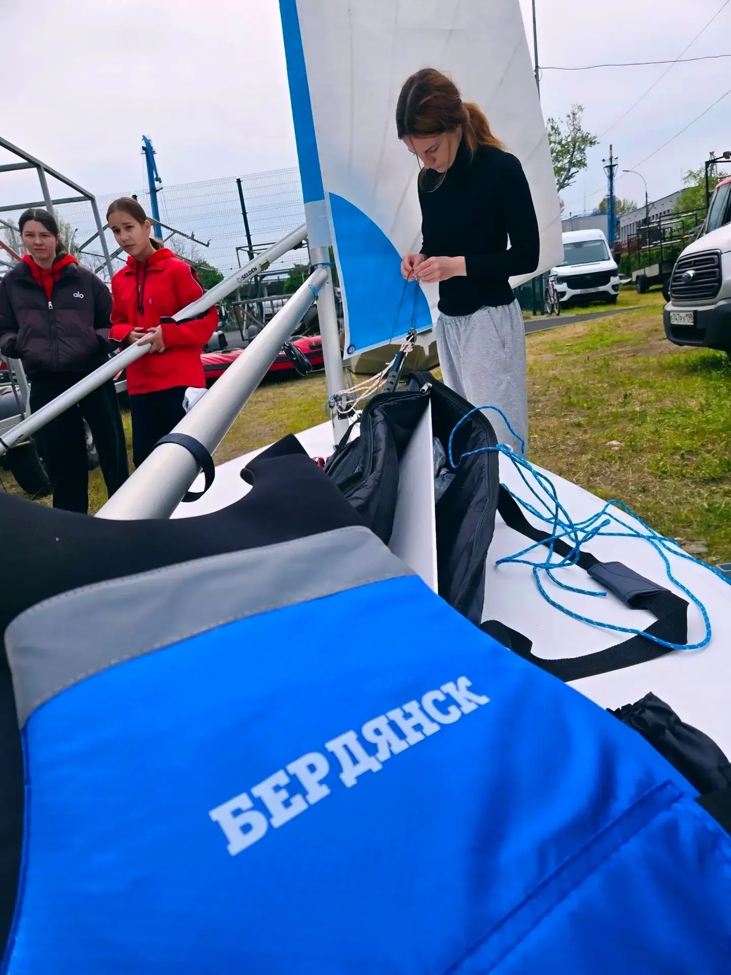 🏴‍☠️ Бердянские яхтсмены на регате "Весенние паруса Таганрога"  Воспитанники Спортивной школы № 2 Бе