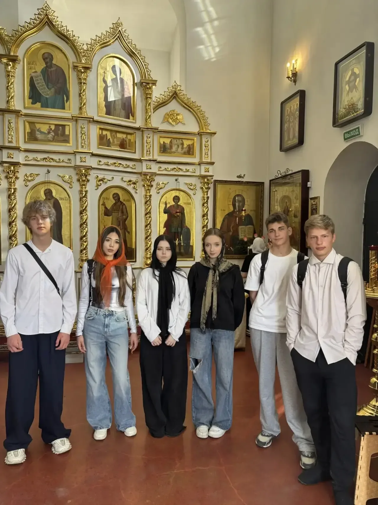 🌟 Перед стартом экзаменов: духовная поддержка и живая история  ⛪️ Сегодня, 21 мая, ученики МБОУ СОШ 