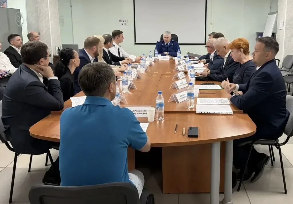 Прокурор Омской области провел прием предпринимателей на базе регионального бизнес-инкубатора  Проку