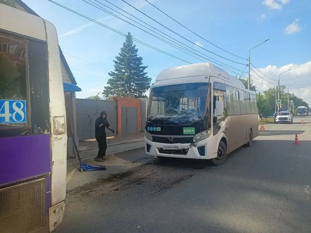 ⚡Прокуратура города Омска взяла на контроль установление обстоятельств ДТП с участием двух автобусов