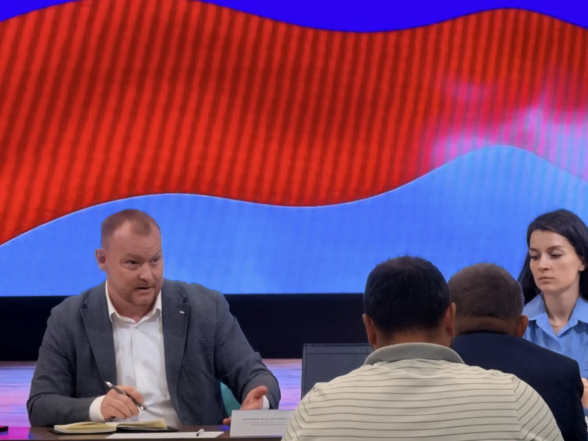 От ЖКХ до благоустройства: обращения жителей рассмотрены на личном приёме   Жители Подгородне-Покров