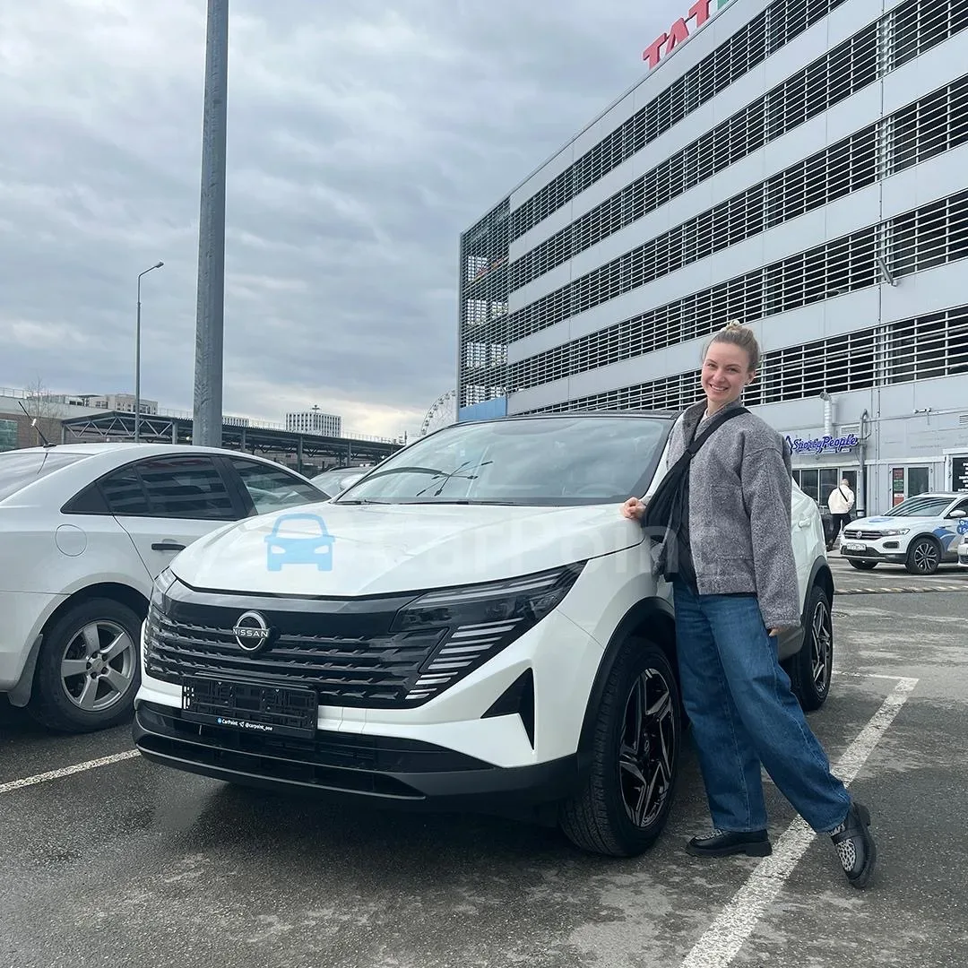 Довольные клиенты со своими новыми автомобилями 🥳  Выдали в Казани: два Nissan Qashqai, Audi A3L, Sk