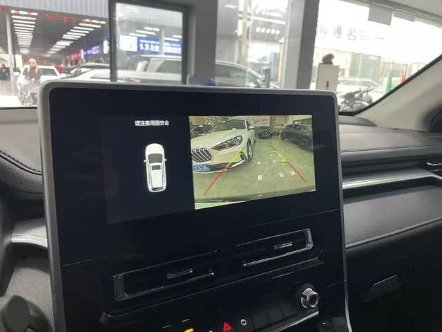 АВТОМОБИЛЬ В ПРОДАЖЕ❗️  🇨🇳HAVAL M6 PRO 2023 ГОДА🇨🇳  ● ОБЪЁМ: 1497 cc ● МОЩНОСТЬ: 150 л.с.  ● ТОПЛИВО