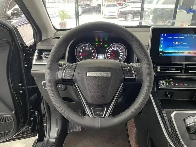 АВТОМОБИЛЬ В ПРОДАЖЕ❗️  🇨🇳HAVAL M6 PRO 2023 ГОДА🇨🇳  ● ОБЪЁМ: 1497 cc ● МОЩНОСТЬ: 150 л.с.  ● ТОПЛИВО