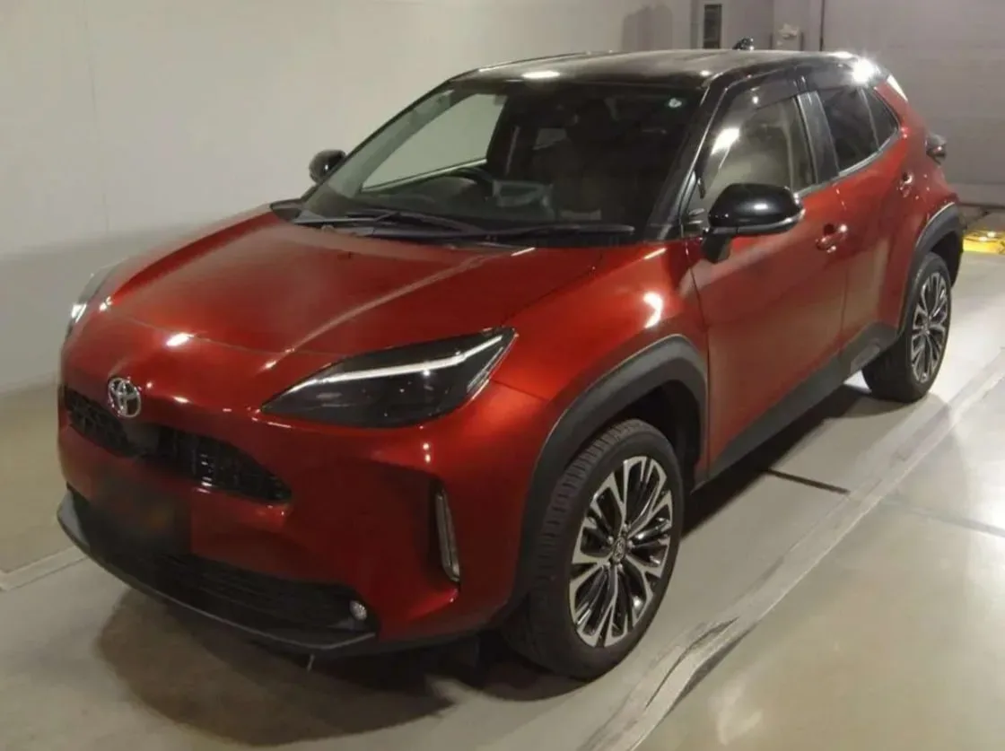🇯🇵TOYOTA YARIS CROSS 2020 ГОДА  ● ОБЬЁМ: 1490 cc ● МОЩНОСТЬ: 120 л.с.  ● ТОПЛИВО: Бензин ● ПРИВОД: П