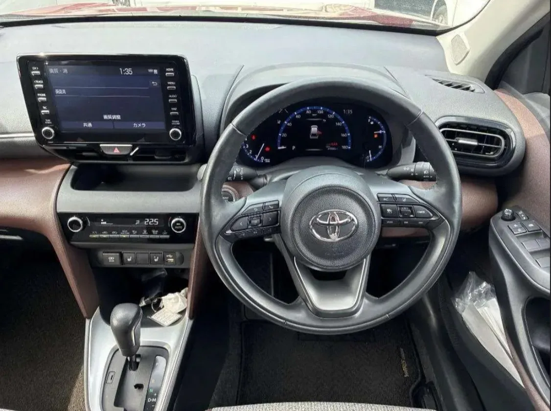 🇯🇵TOYOTA YARIS CROSS 2020 ГОДА  ● ОБЬЁМ: 1490 cc ● МОЩНОСТЬ: 120 л.с.  ● ТОПЛИВО: Бензин ● ПРИВОД: П