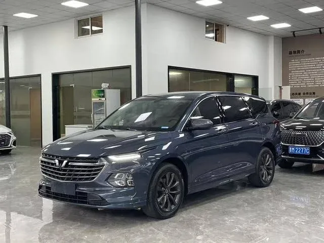 АВТОМОБИЛЬ В ПРОДАЖЕ❗️  🇨🇳WULING VICTORY 2021 ГОДА🇨🇳  ● ОБЪЁМ: 1451 cc ● МОЩНОСТЬ: 147 л.с.  ● ТОПЛИ