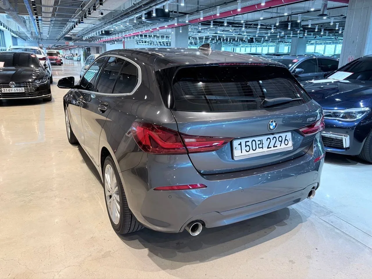Автомобиль в ПРОДАЖЕ😍😍😍   ВИДЕООБЗОР прилагаю сразу🫡  BMW 1-Series❤️ ❤️❤️  84 тыс пробег❤️❤️❤️ 2020 