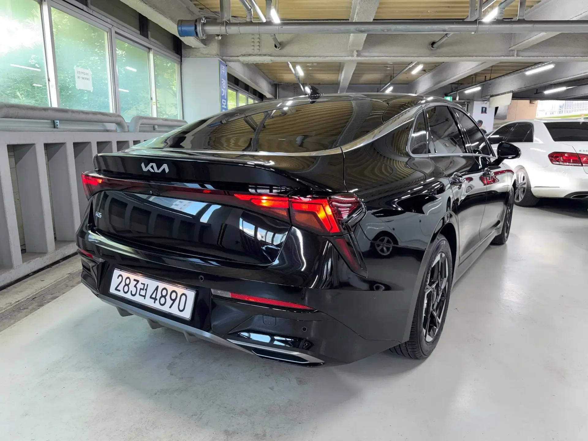 Автомобиль в ПРОДАЖЕ😍😍😍  В ИДЕАЛЕ😎😎😎   ВИДЕООБЗОР прилагаю сразу🫡  Kia K5 РЕСТАЙЛИНГ❤️ ❤️❤️  17 тыс 