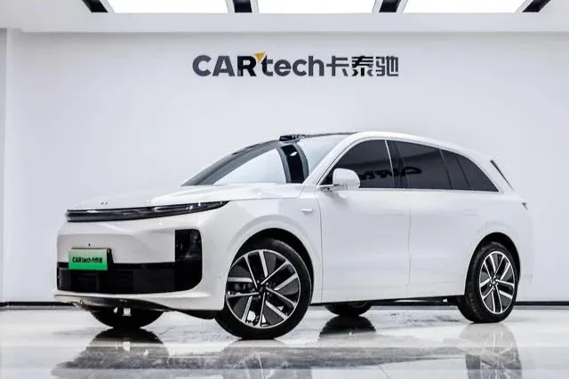 АВТОМОБИЛЬ В ПРОДАЖЕ❗️  🇨🇳LI L6 2025 ГОДА🇨🇳  ● ОБЪЁМ: 1496 cc ● МОЩНОСТЬ: 182 л.с.  ● ТОПЛИВО: Бензи