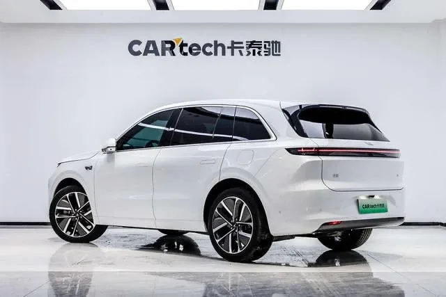 АВТОМОБИЛЬ В ПРОДАЖЕ❗️  🇨🇳LI L6 2025 ГОДА🇨🇳  ● ОБЪЁМ: 1496 cc ● МОЩНОСТЬ: 182 л.с.  ● ТОПЛИВО: Бензи