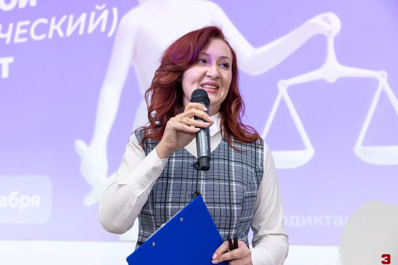 Вероника Виссарионовна, с Днём рождения! 💐  Коллектив преподавателей, студентов и сотрудников Социал