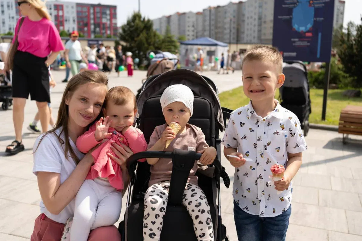 🌿🎈 «Мама Папа Фест» 1 июня! Вас приглашают всей семьёй 🎈🌿  Вас ждёт яркий семейный праздник с конк