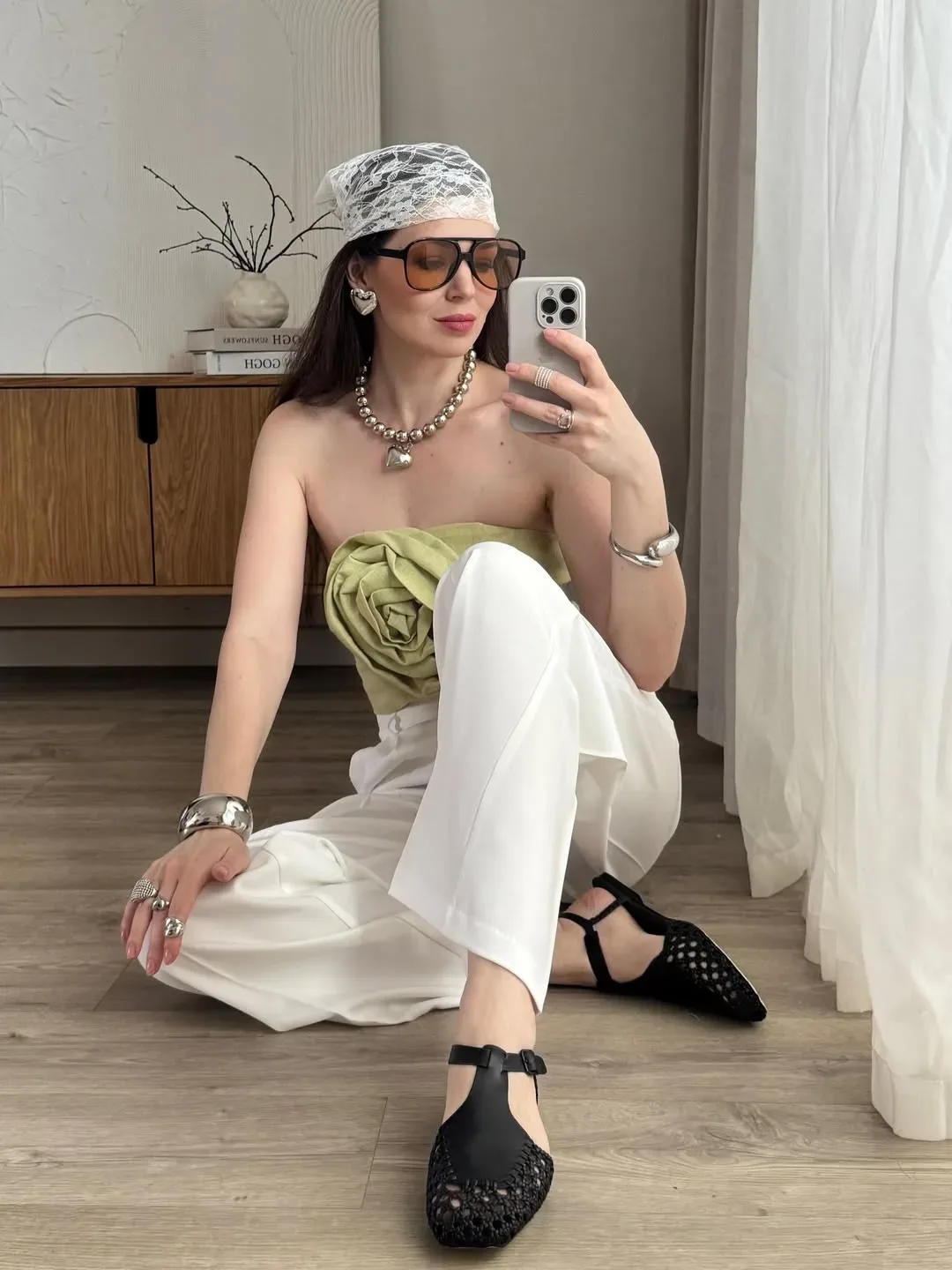 Образы на весну✨  У меня уже целая коллекция обуви и сумок leranena , оказывается✨  Туфли черные кру