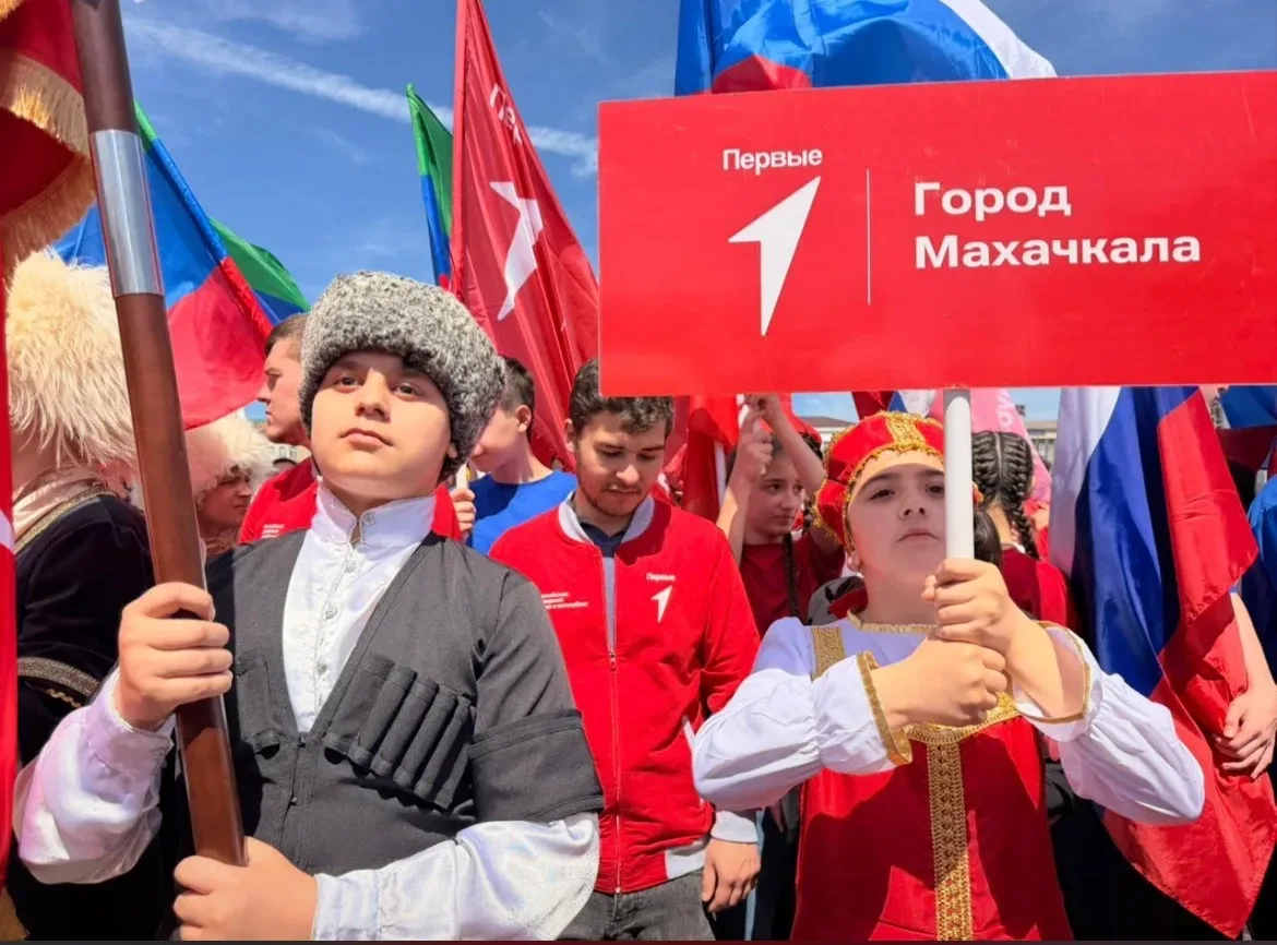 Ровно 104 года назад, в 1922 году, на конференции комсомола было принято решение о создании пионерск