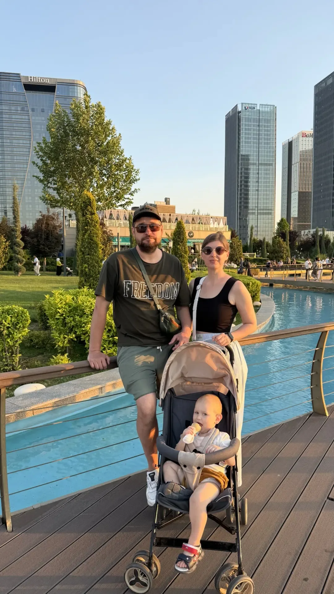 А че там делать, дикари из дворов камнями бросаются, ищи дурака👎  В комментариях ВК под моим постом 