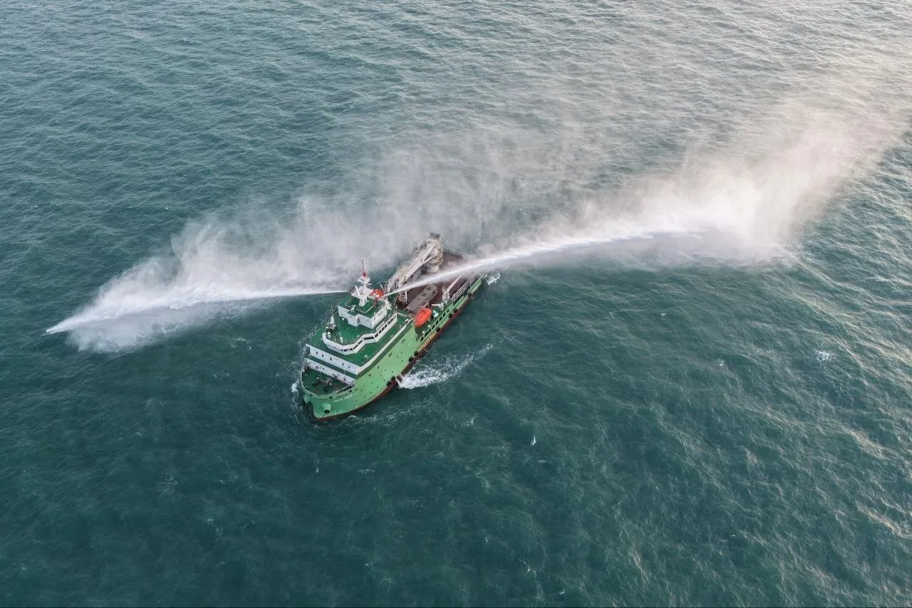 Серия судов DSV, строительство в Китае.  За фото спасибо подписчику🫡  Подпишись на «Морской труд»   