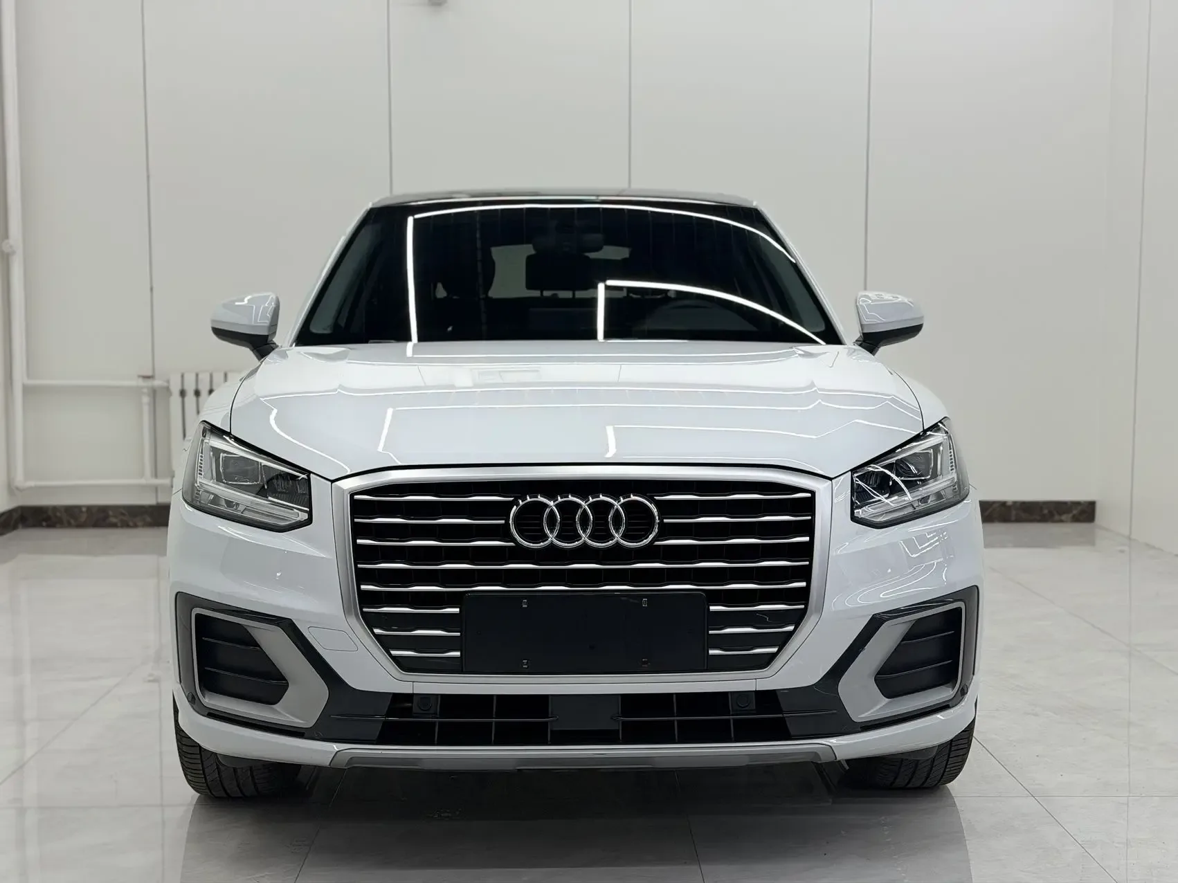 ДОСТУПЕН К ПРИОБРЕТЕНИЮ!  В НАЛИЧИИ Г. ХАРБИН! БЫСТРАЯ ДОСТАВКА!!!!  AUDI Q2 2021 г.в.  ‼️Цена:  1.8