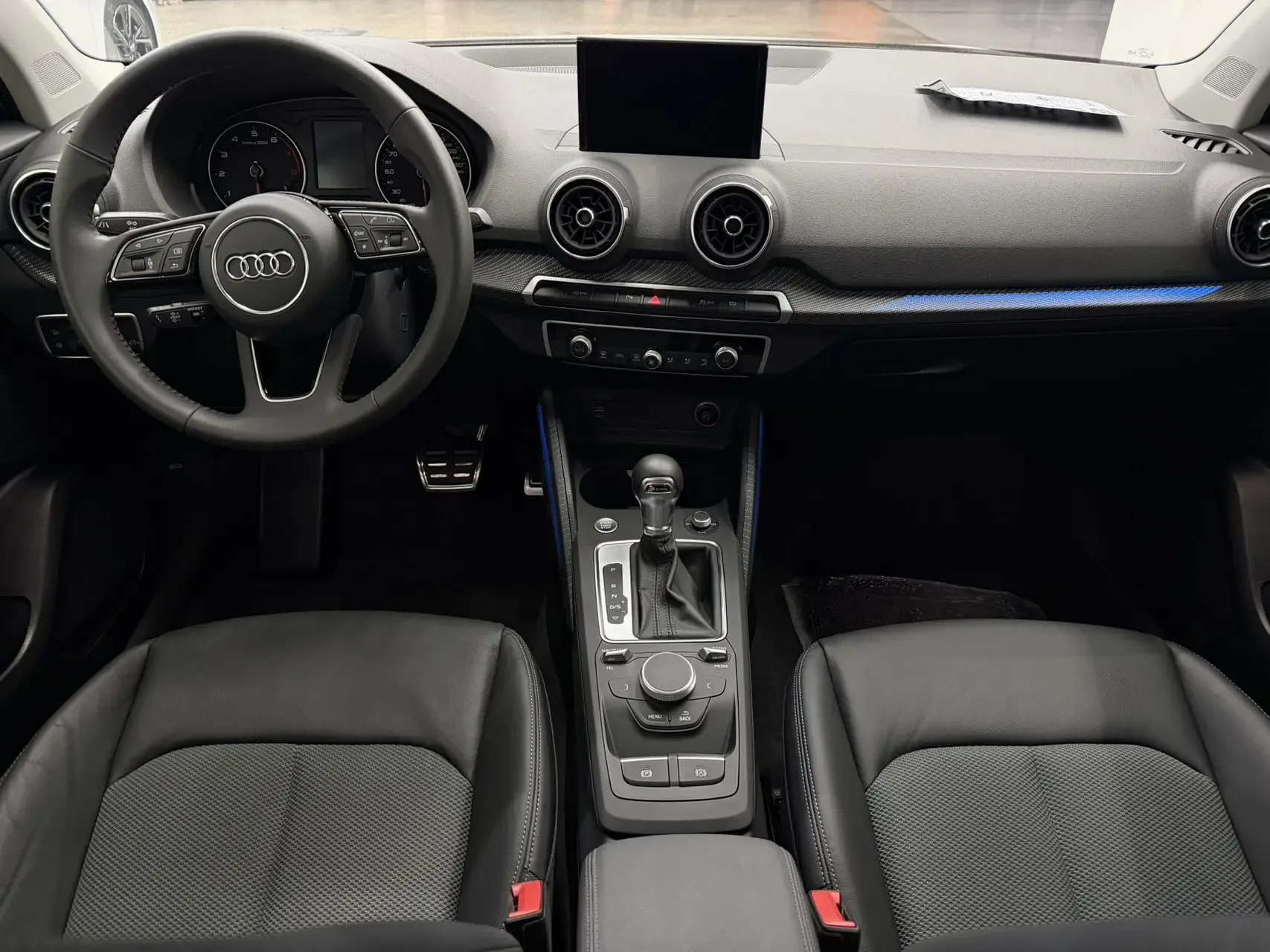 ДОСТУПЕН К ПРИОБРЕТЕНИЮ!  В НАЛИЧИИ Г. ХАРБИН! БЫСТРАЯ ДОСТАВКА!!!!  AUDI Q2 2021 г.в.  ‼️Цена:  1.8