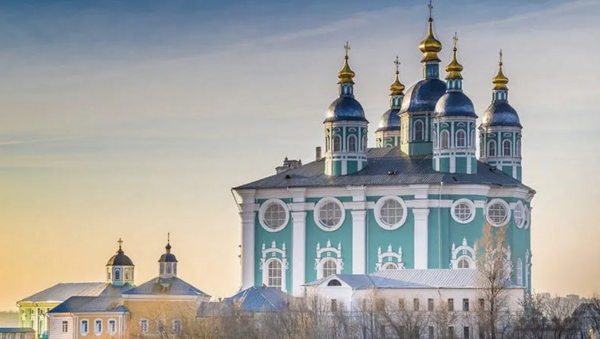 Пишу вам с вечера, чтобы, прочитав утром, вы шагнули в новый день с иным настроем.   925 лет назад К