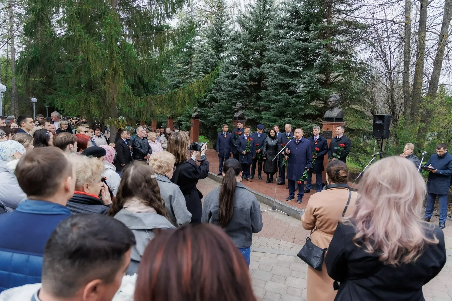 🌷 В единстве — наша сила: Первомай в Альметьевске!  Праздник Весны и Труда  традиционно прошёл сразу