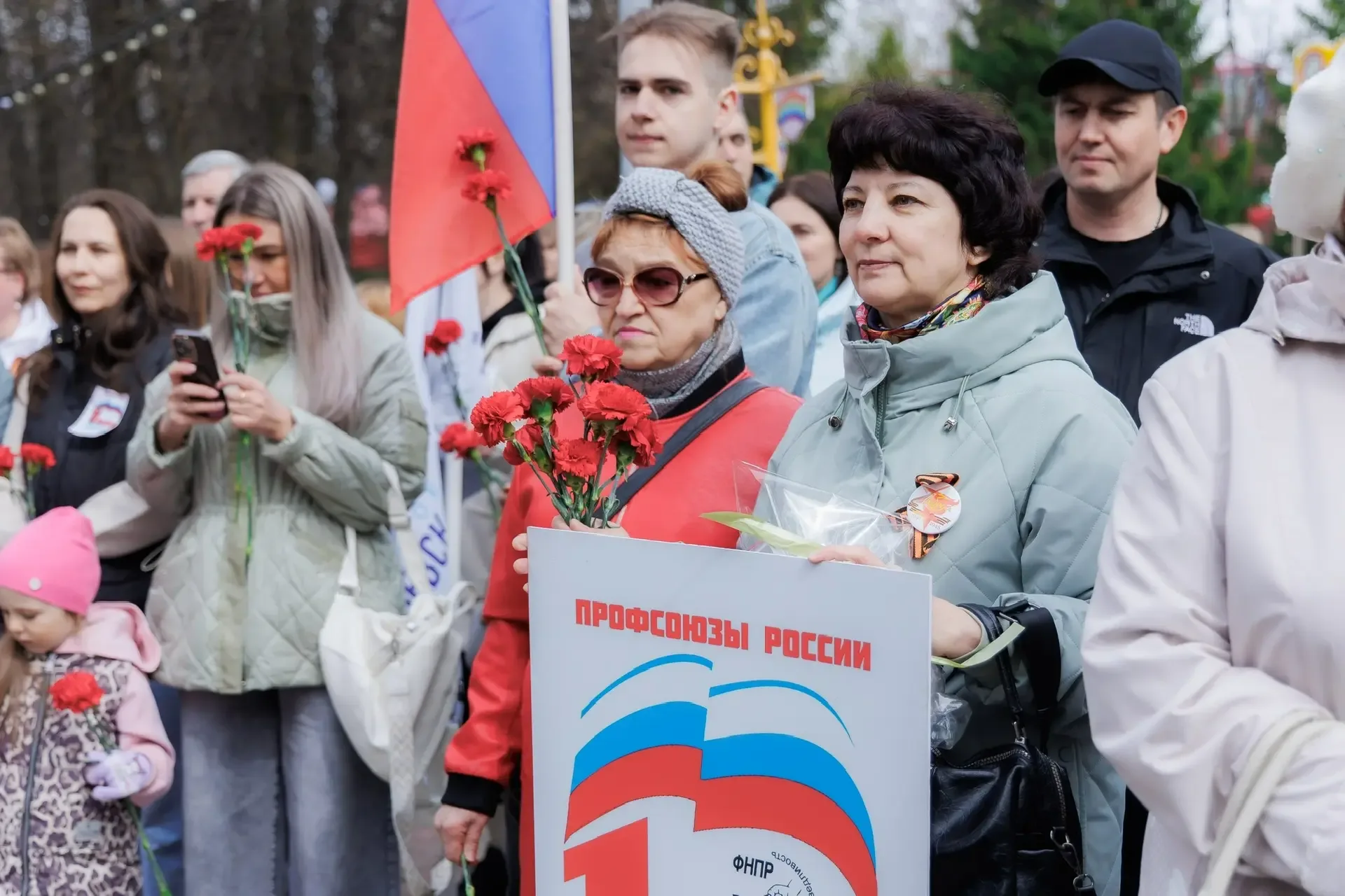 🌷 В единстве — наша сила: Первомай в Альметьевске!  Праздник Весны и Труда  традиционно прошёл сразу