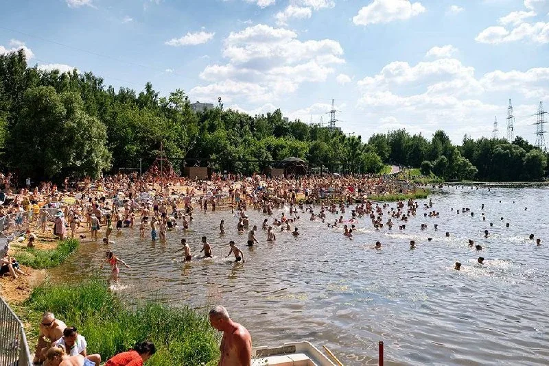 🏊 Купальный сезон в Москве может открыться в конце мая  Вода может прогреться до +16…+17 градусов. Г