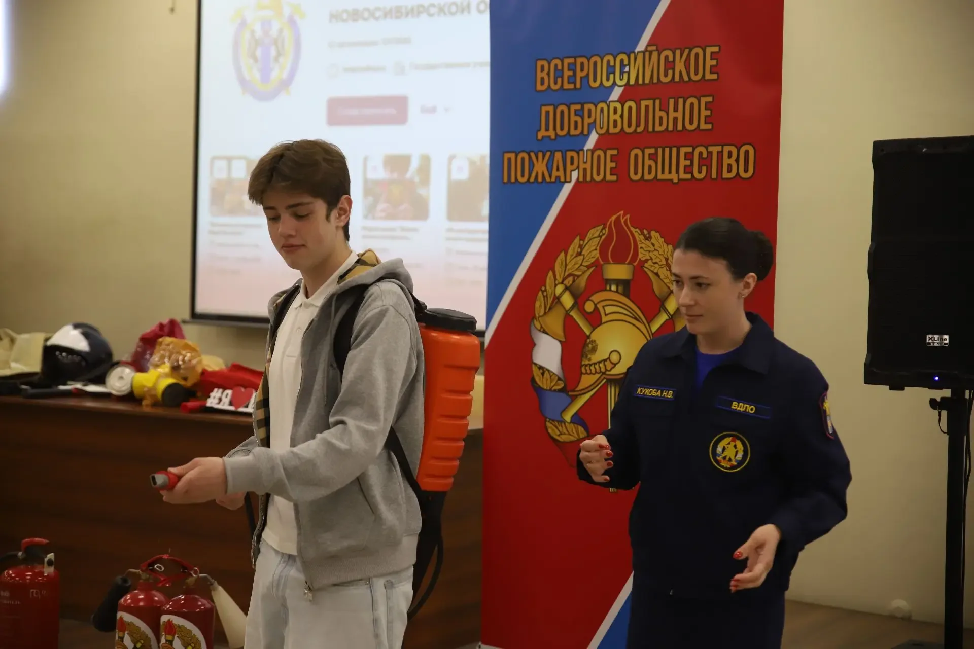 🔥Важные шаги к безопасности: как школьники становятся добровольцами  Сегодня на Выставке ПСС прошла 