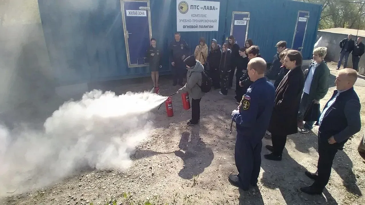 🔥Важные шаги к безопасности: как школьники становятся добровольцами  Сегодня на Выставке ПСС прошла 
