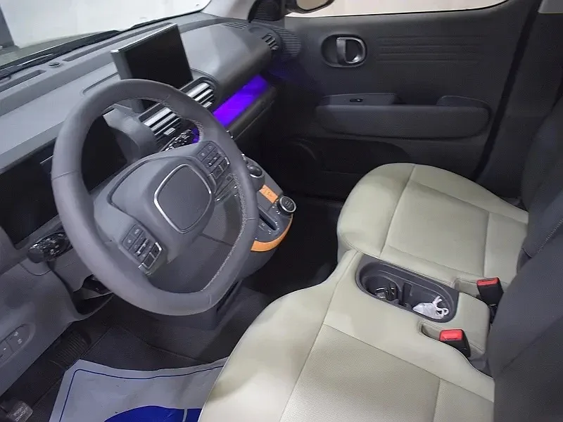 🚘👍🏻Hyundai Casper — идеальный выбор для города: компактный, но при этом с отличным клиренсом 175 мм 