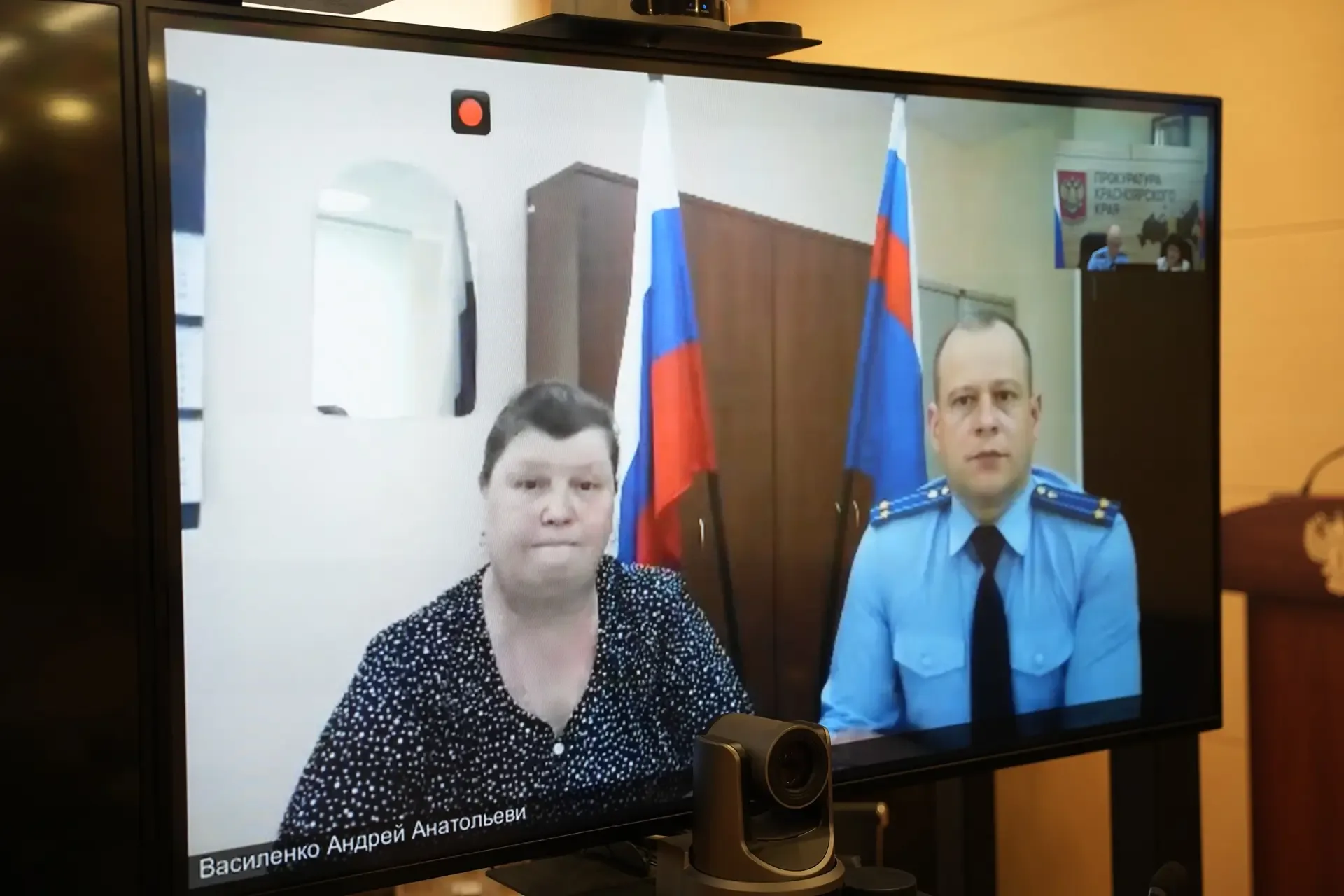👶 В преддверии Дня защиты детей первый заместитель прокурора края Артем Шибаков провел личный прием 