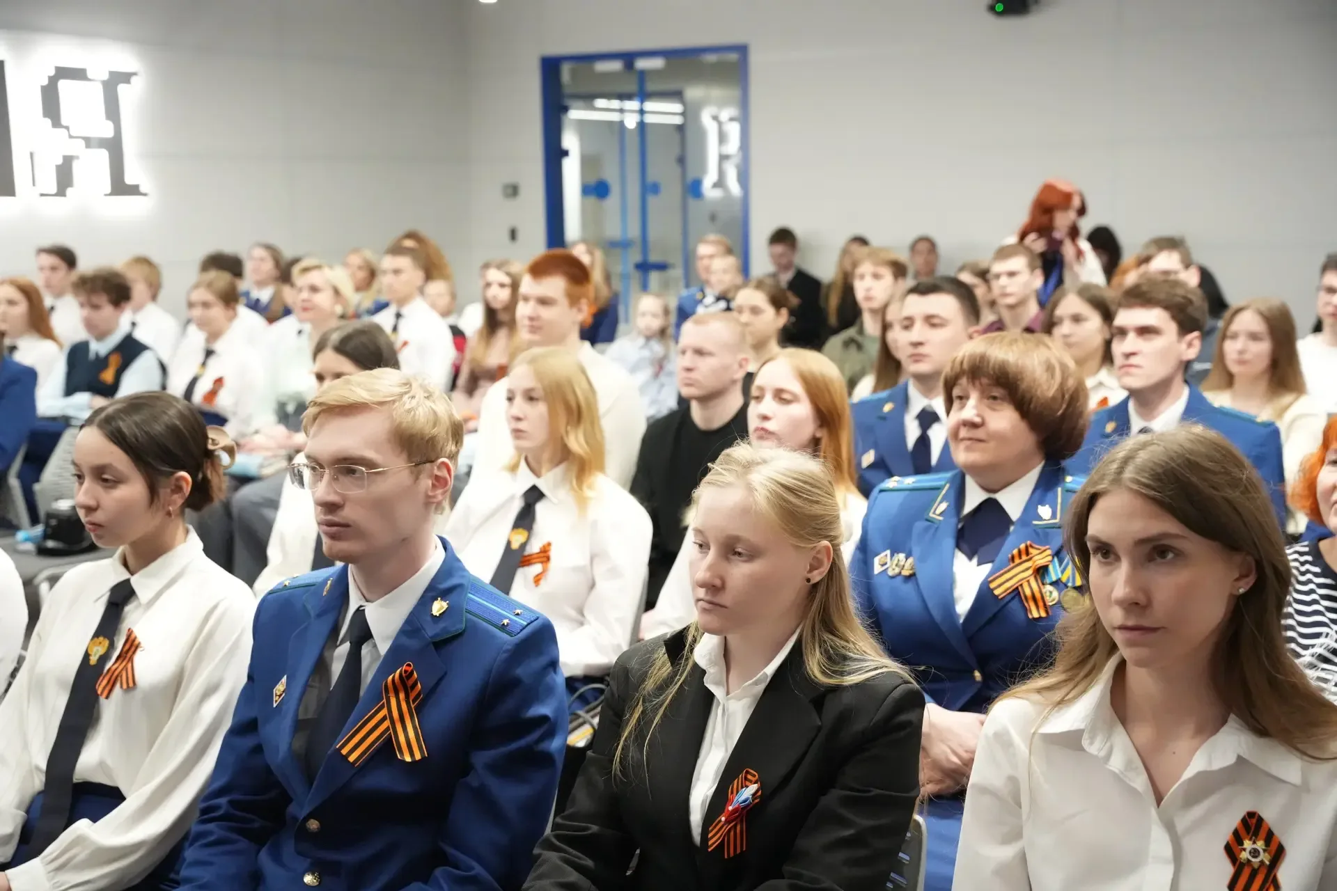 🇷🇺 В канун 9 Мая прокуратура края собрала за круглым столом тех, для кого война — не только история 