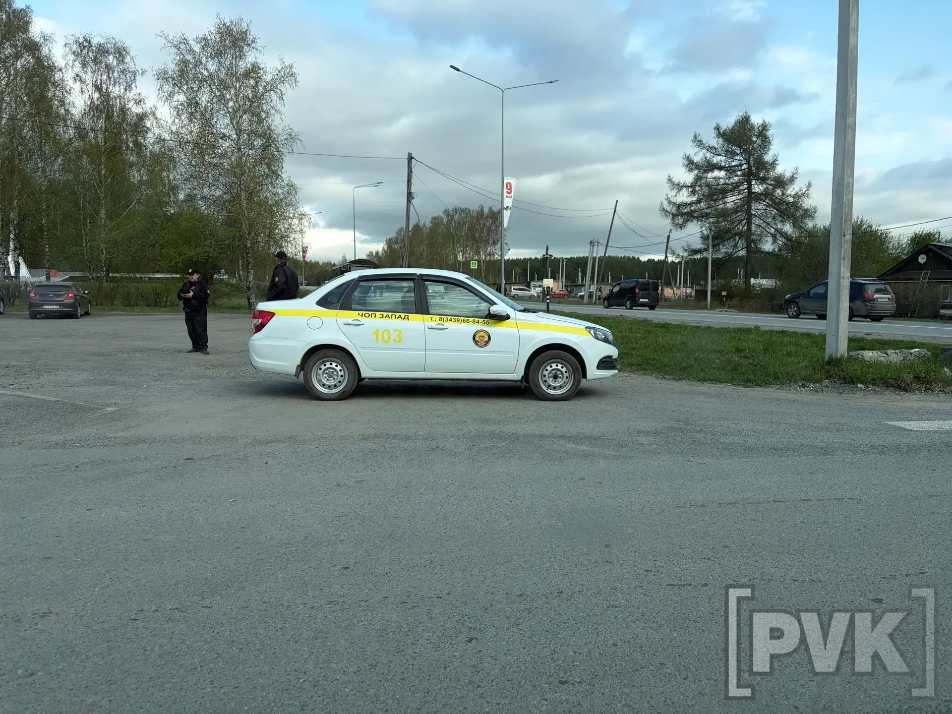 😠«Перекрыли парковку около первых ворот кладбища, сказали: «только для служебного транспорта». При э