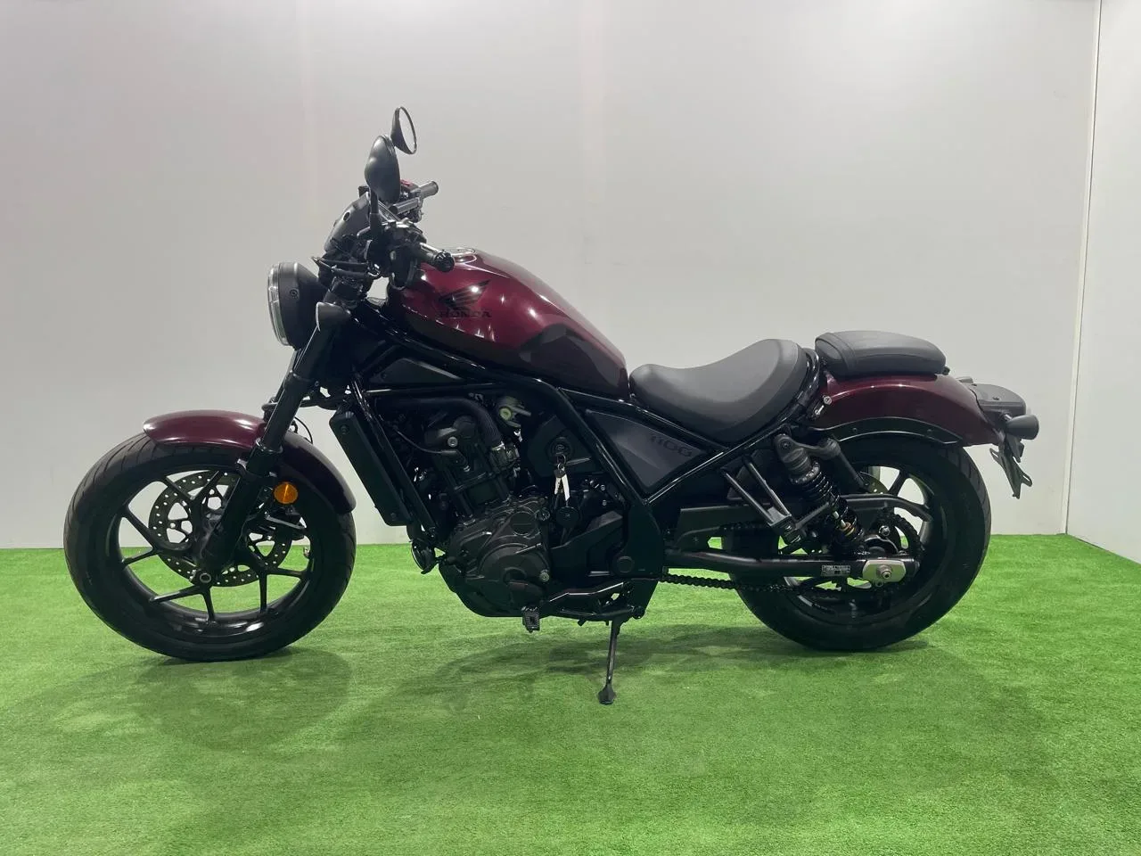 HONDA REBEL 1100DCT в наличии во Владивостоке  Характеристики:  - 2021 год - объем 1100 см3 - Аукцио