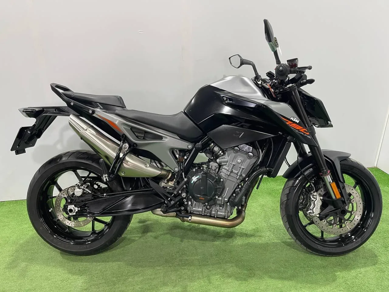 KTM 790 DUKE в наличии во Владивостоке  Характеристики:  - 2018 год - объем 790 см3 - Аукцион BDS - 