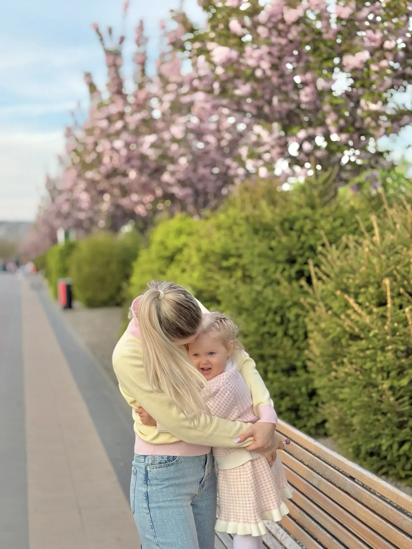 В Центральном парке вот такая розовая красота!🩷💕🌸  Восторг!😍