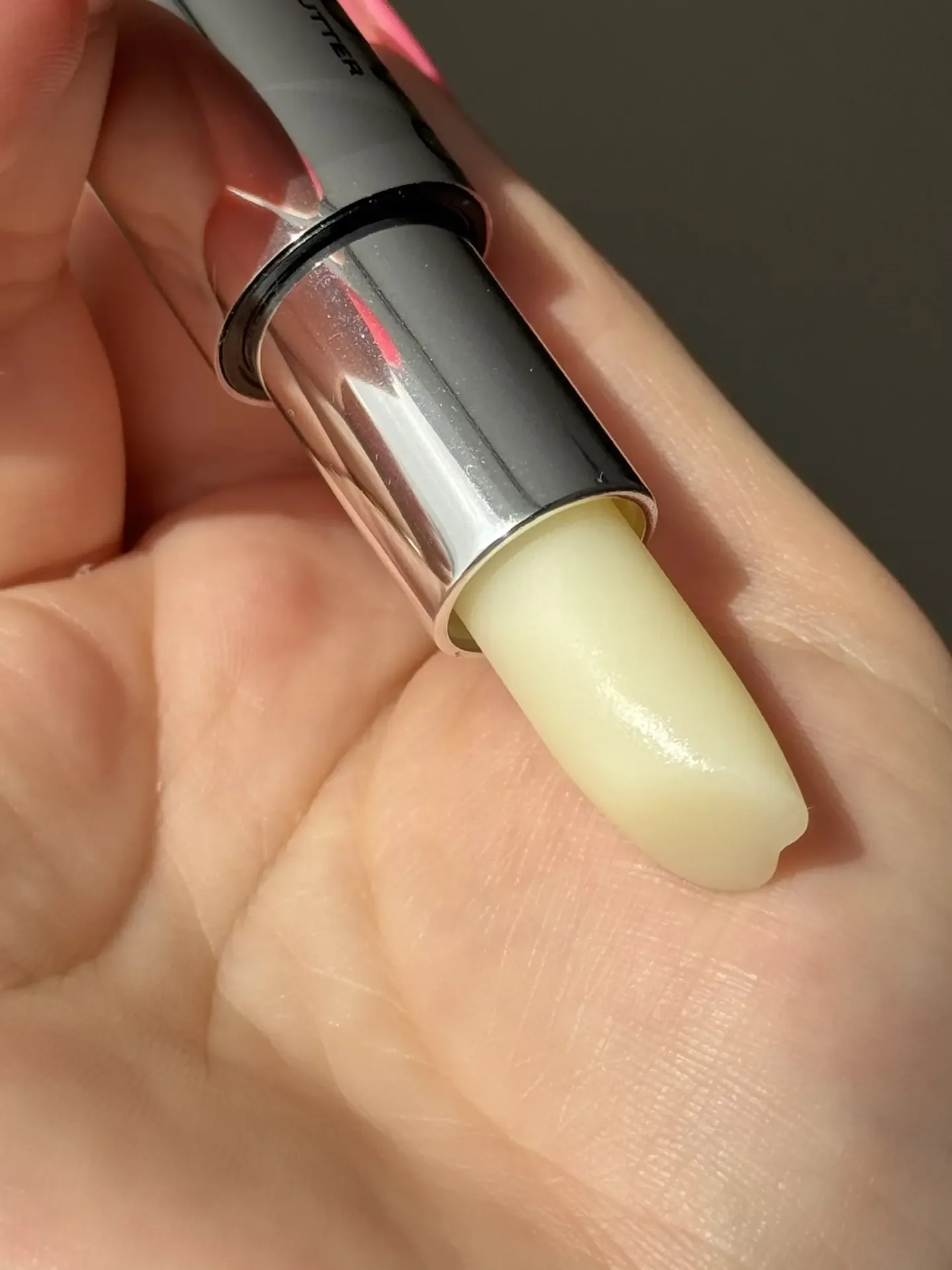 🍋Хорош бальзамчик Lip Butter Lemon Jam от LUVU!   Продукты для губ у них бесподобные, не поспоришь. 