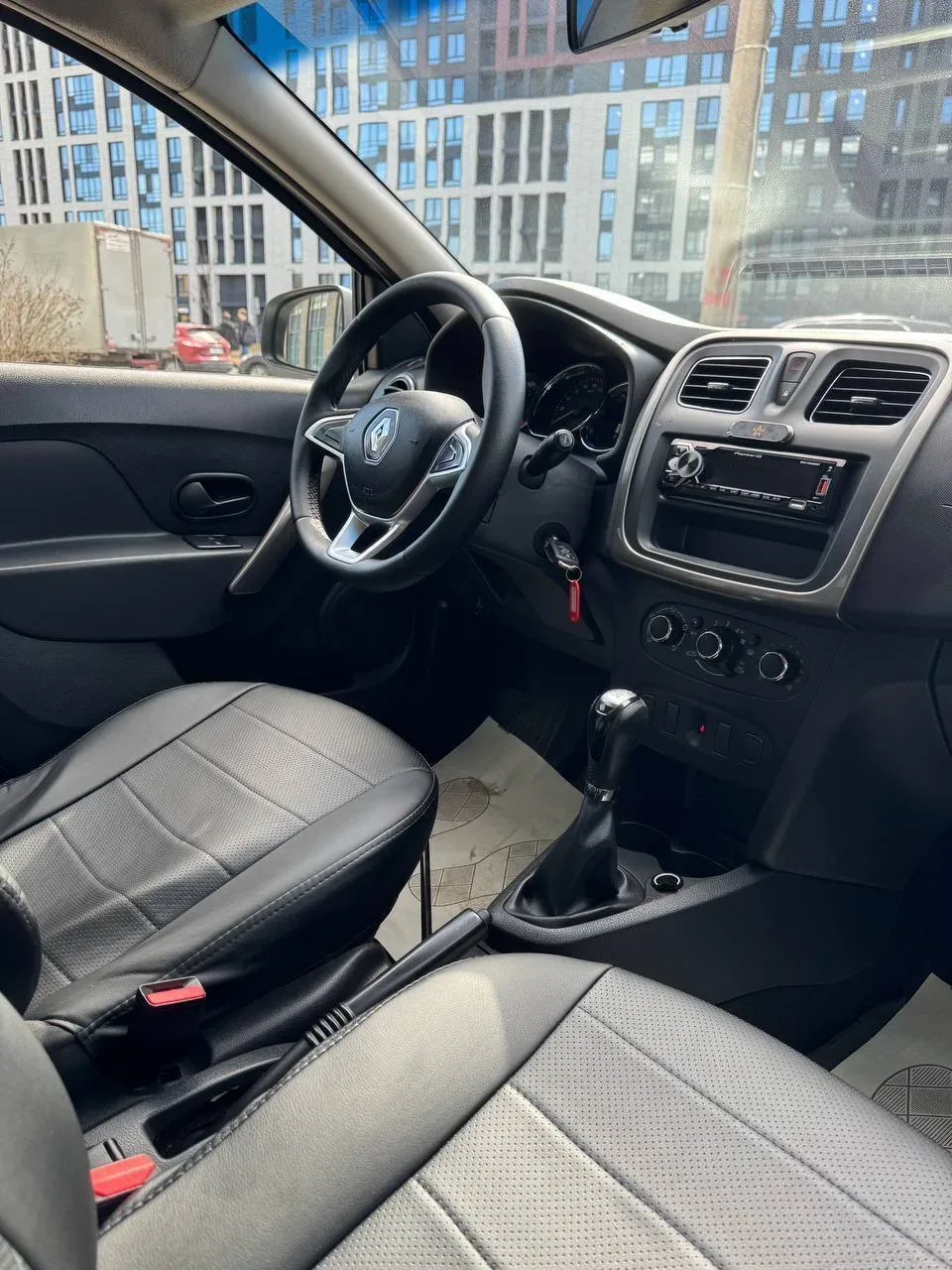 😍Скидка еще 30.000₽  Renault Logan  ▪️ Год выпуска — 2021 ▪️ 1.6 | автомат | 102 лс ▪️ 110 тысяч на 