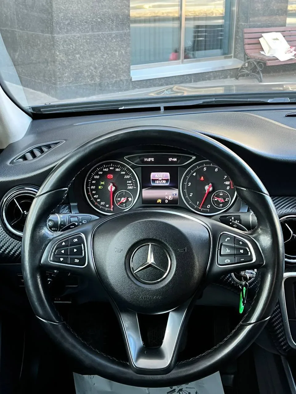 MERCEDES GLA-KLASSE  ▪️ Год выпуска — 2017 ▪️ 1.6 | 150 л.с.  ▪️ 131 тысяч км пробега  ▪️ Комплектац
