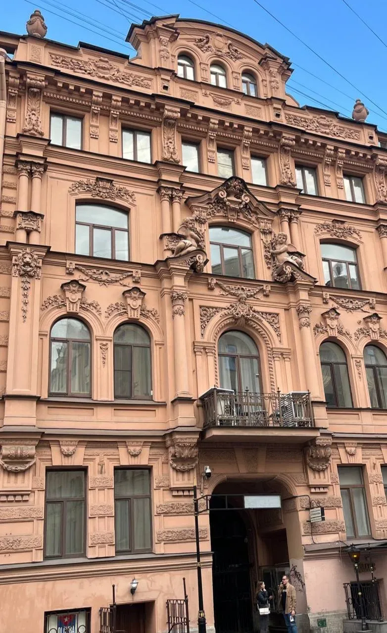 Вчера был невероятно насыщенный день - я прошла своими ножками весь центр Петербурга! 💗  Исаакиевски