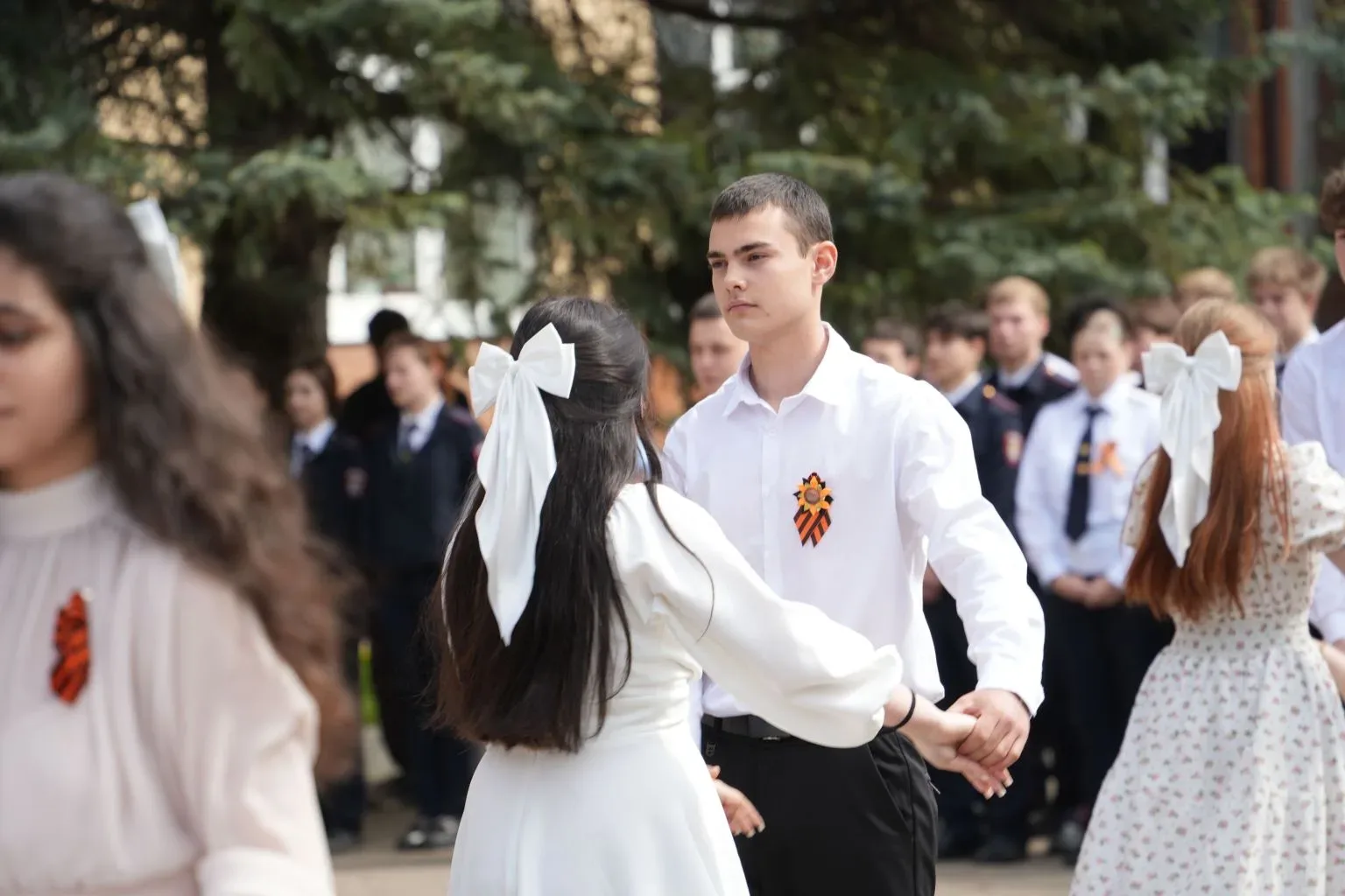 В Подмосковном политехническом колледже прошла торжественная линейка, посвящённая 81-й годовщине Поб
