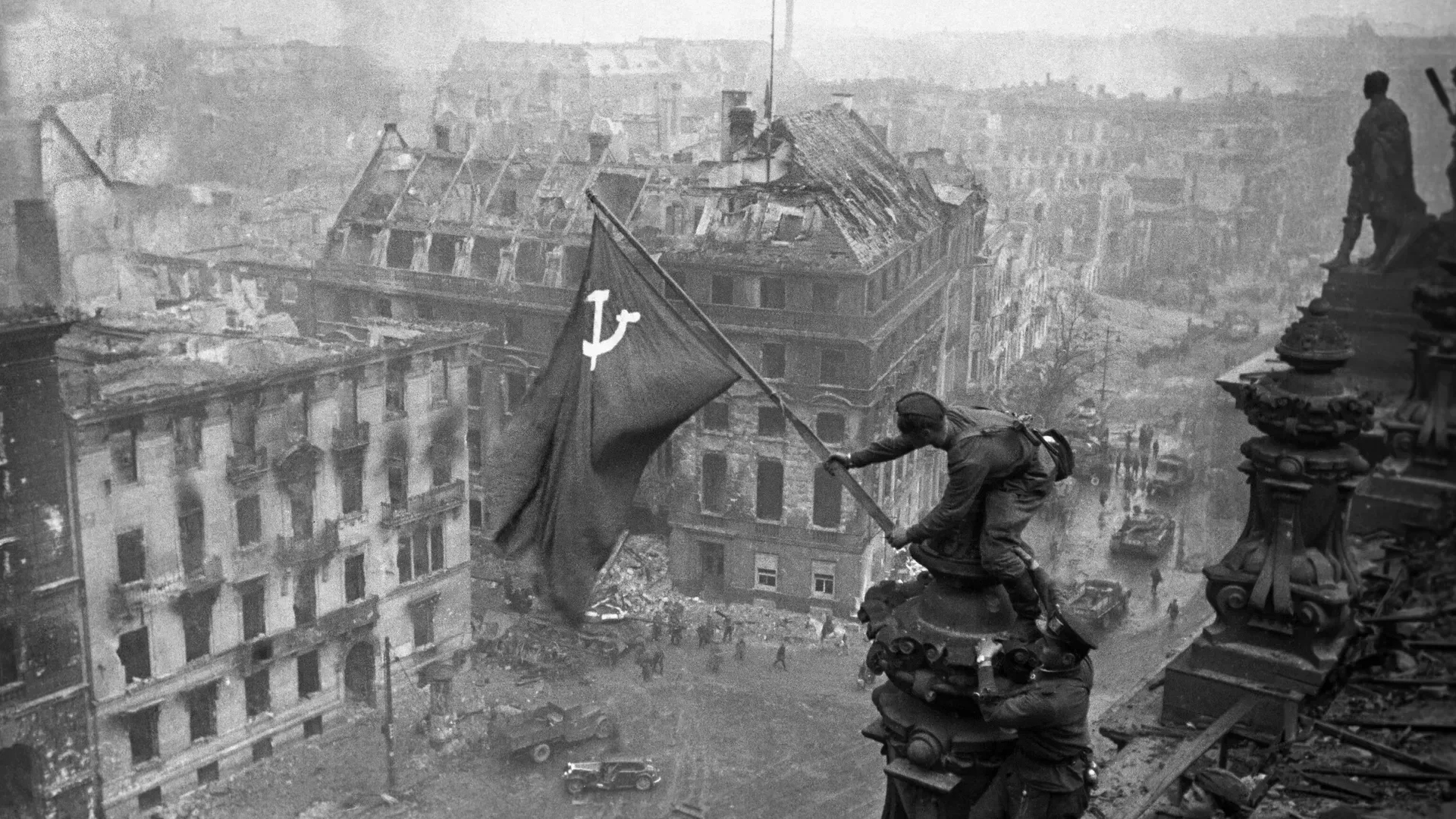 «Никто не забыт, ничто не забыто» 🕊  С Днём Победы!
