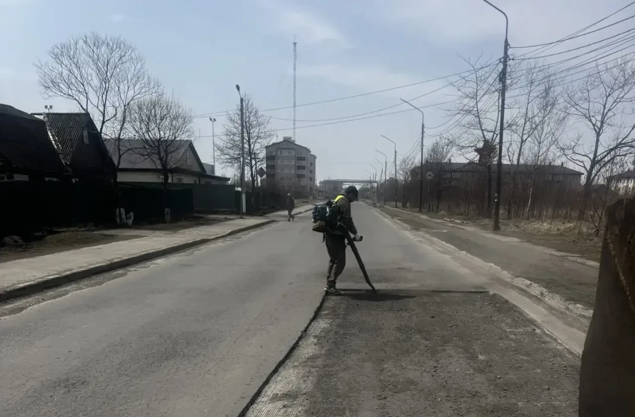 Сегодня приступили к первому этапу ямочного ремонта. Первым делом взялись за самые проблемные участк