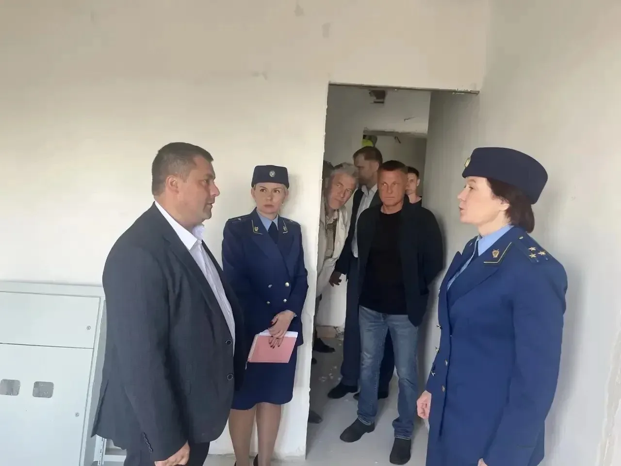 📌 Город и благоустройство  Заместитель прокурора Ярославской области Светлана Козлова провела личный