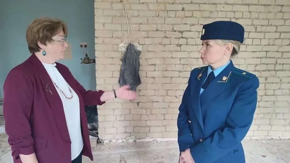 📌 Новости  Переславская прокуратура взяла под контроль капремонт здания гимназии на улице Менделеева