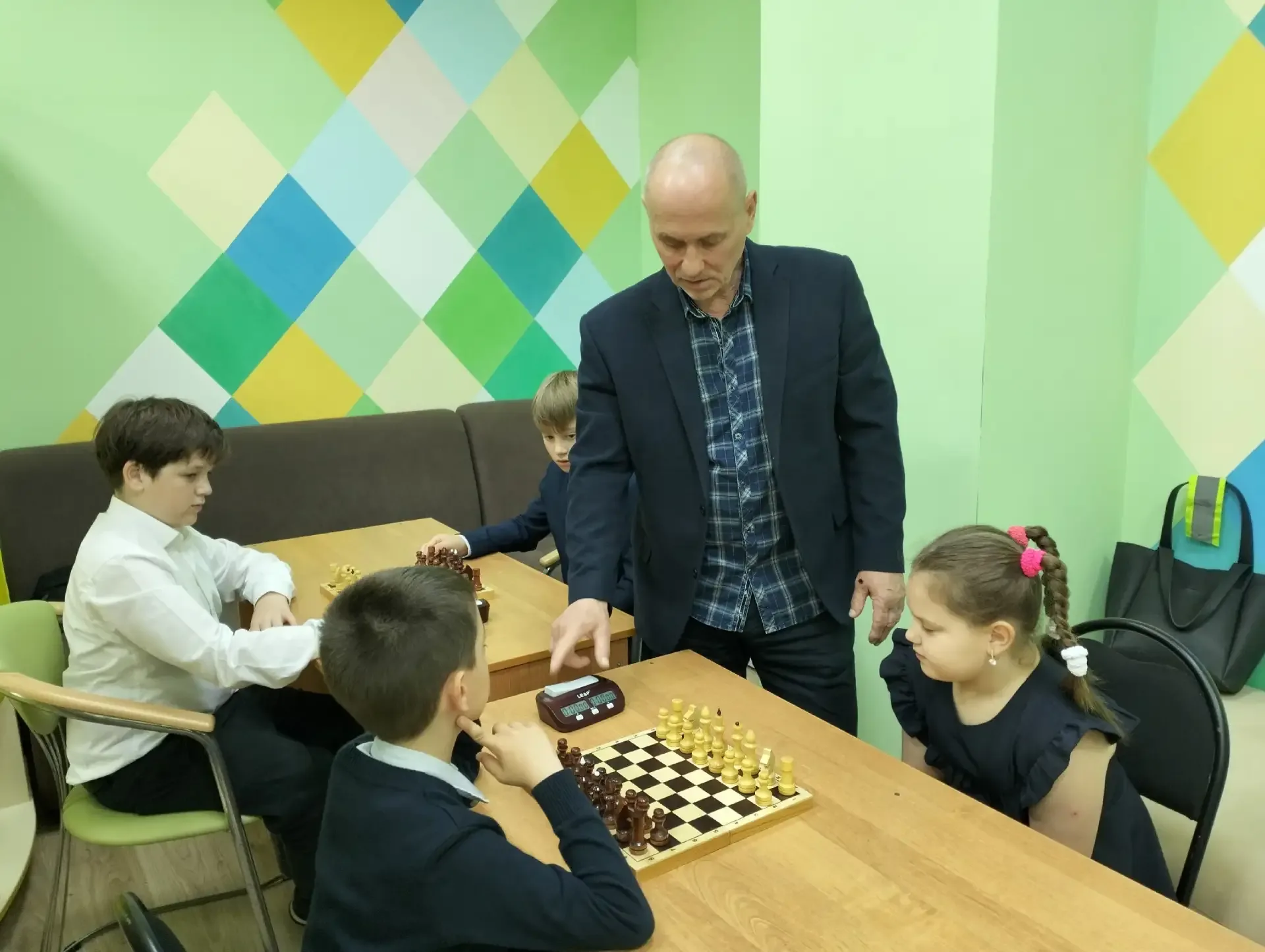 ♜ В библиотеке прошла «Шахматная Лига»: дети и подростки сражались за звание лучших  В рамках проект