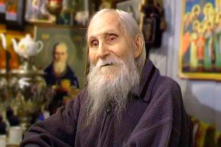 🙏 «Спросят тебя, как ты живешь, а ты перекрестись и скажи: „За все слава Богу, что Господь дал, то и
