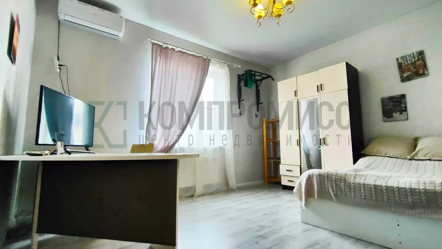 📍 Двухэтажный дом с плодовым садом на участке  🏠 Дом: ✅ 154 м², 4 комнаты, кухня-гостиная 35 м² ✅ Со