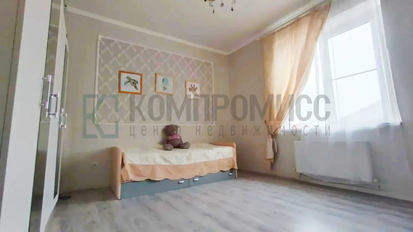 📍 Двухэтажный дом с плодовым садом на участке  🏠 Дом: ✅ 154 м², 4 комнаты, кухня-гостиная 35 м² ✅ Со